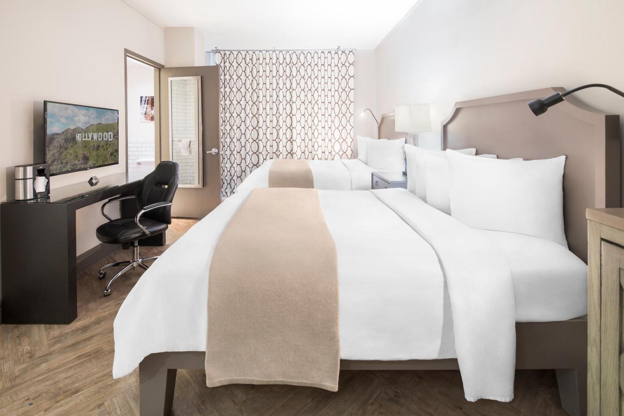 Chambre avec 2 Lits Queen-Size - Accessible aux Personnes à Mobilité Réduite