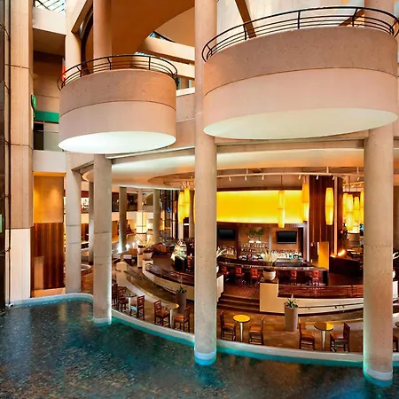 The Westin Bonaventure Hotel & Suites, Los Angeles-2